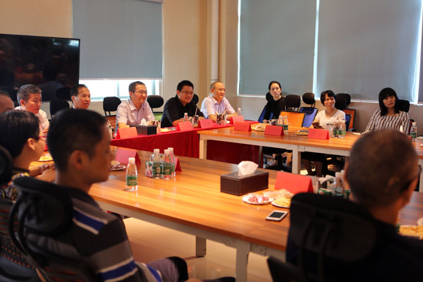 湖南省醴陵市委市政府領導蒞臨喬合里參觀考察，共商實業投資發展